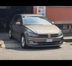 Volkswagen polo 1.0 mpi 75cv 5p. comfortline bmt