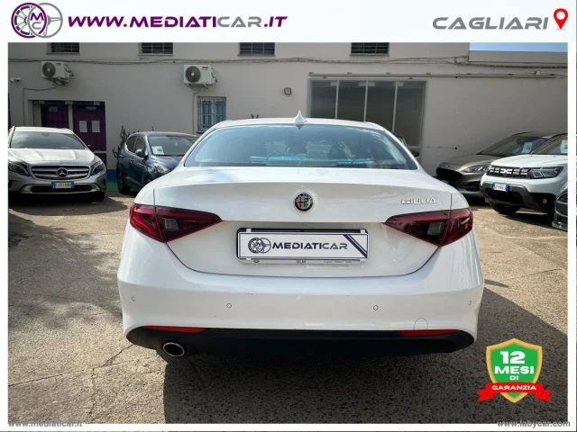 Auto - Alfa romeo giulia 2.2 td 150 cv at8 business