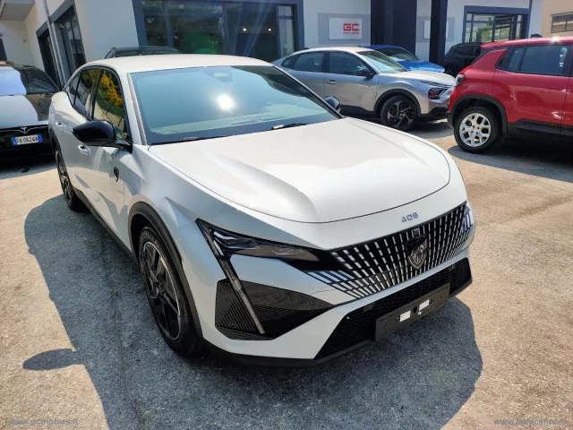Auto - Peugeot 408 puretech 130 s&s eat8 gt