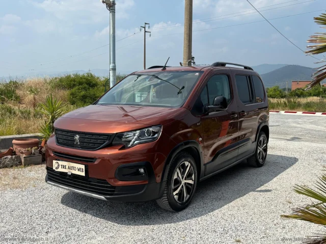Peugeot rifter puretech 130 s&s eat8 gt standard
