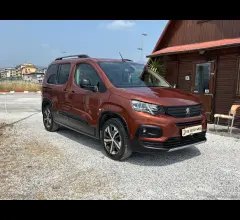 Auto - Peugeot rifter puretech 130 s&s eat8 gt standard