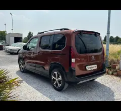 Auto - Peugeot rifter puretech 130 s&s eat8 gt standard