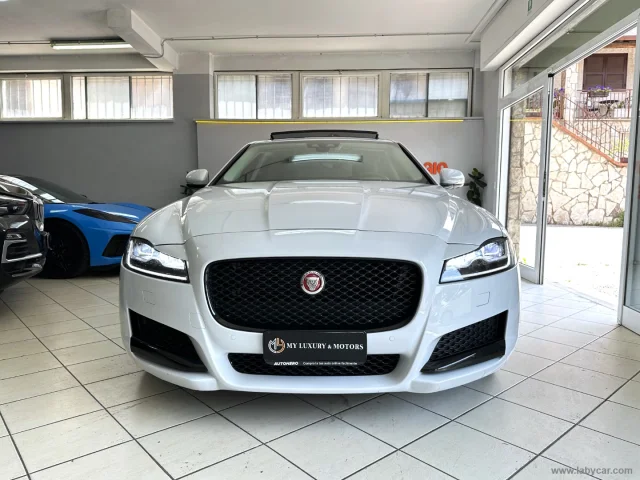 Auto - Jaguar xf 3.0 d v6 300 cv aut. prestige