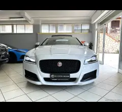 Auto - Jaguar xf 3.0 d v6 300 cv aut. prestige