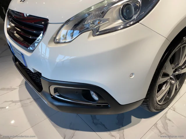 Auto - Peugeot 2008 1.6 e-hdi 92 cv s&s allure