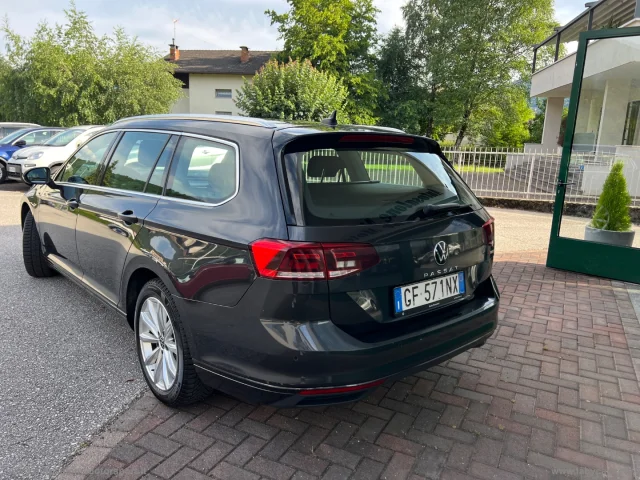 Auto - Volkswagen passat 2.0 tdi 122cv scr evo dsg busin.