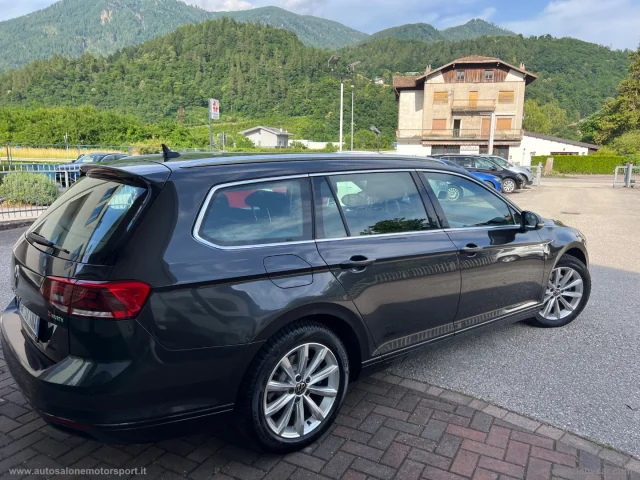 Auto - Volkswagen passat 2.0 tdi 122cv scr evo dsg busin.