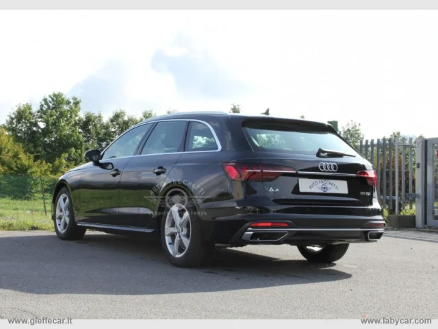 Audi a4 avant 35 tfsi s tronic business adv. Auto - Audi a4 avant 35 tfsi s tronic business adv.