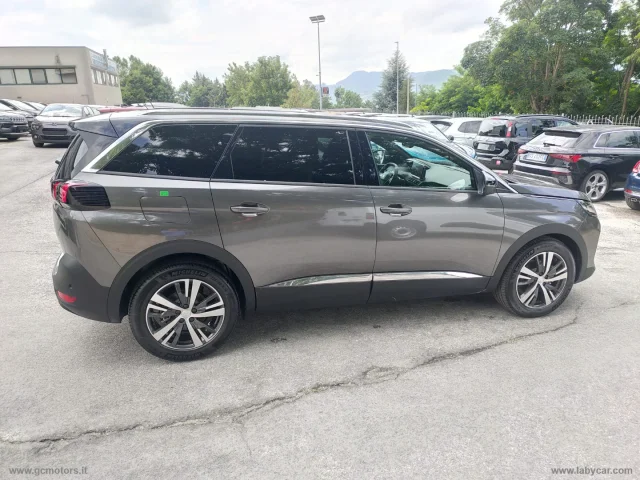 Auto - Peugeot 5008 puretech turbo 130 s&s allure pack
