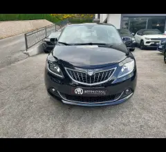 Auto - Lancia ypsilon 1.0 firefly 5p.s&s hybryd gold