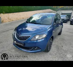 Lancia ypsilon 1.0 firefly 5p.s&s hybryd gold