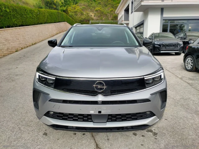 Auto - Opel grandland 1.5 d ecotec aut. ultimate
