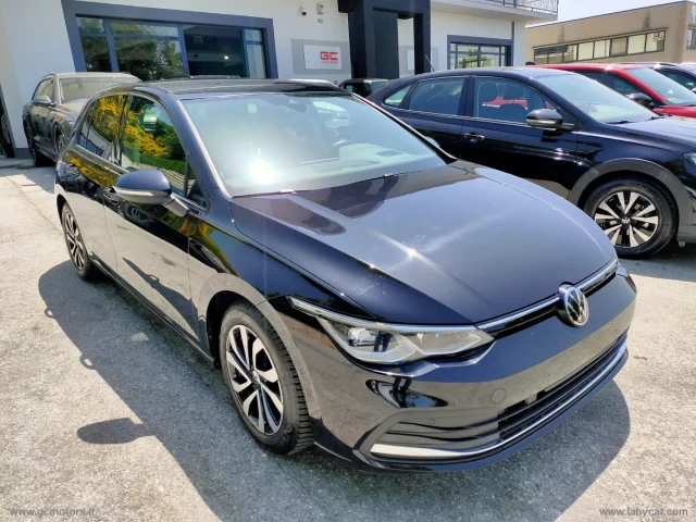 Auto - Volkswagen golf 2.0 tdi 150 cv dsg scr style