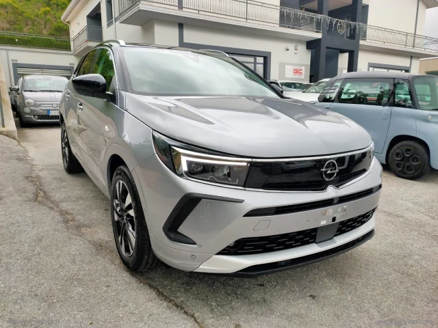 Auto - Opel grandland 1.5 d ecotec aut. ultimate