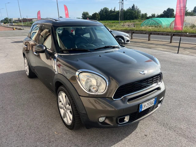 Auto - Mini mini cooper s countryman all4