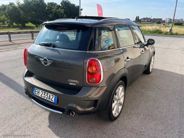 Auto - Mini mini cooper s countryman all4
