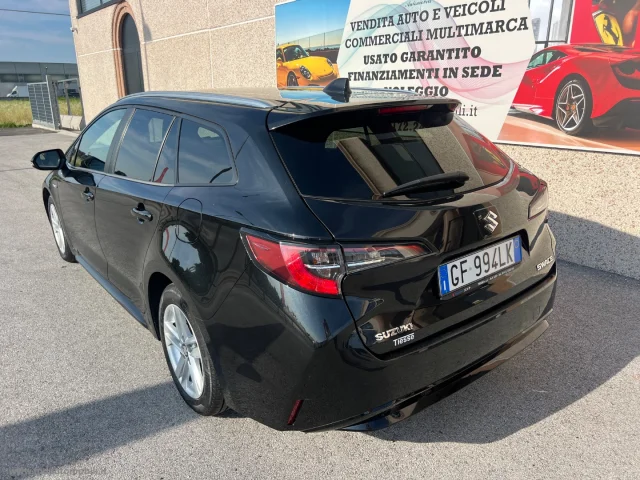 Auto - Suzuki swace 1.8 hybrid e-cvt 2wd top