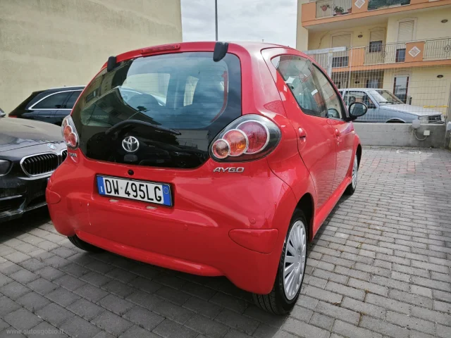 Auto - Toyota aygo 1.0 vvt-i 5p.