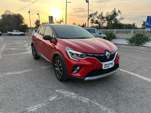 Auto - Renault captur hybrid e-tech 145 cv intens