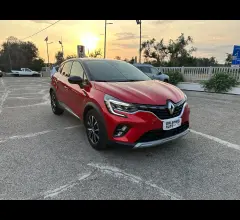 Auto - Renault captur hybrid e-tech 145 cv intens