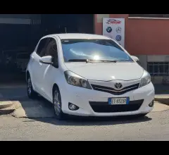Toyota yaris 1.0 5p. lounge