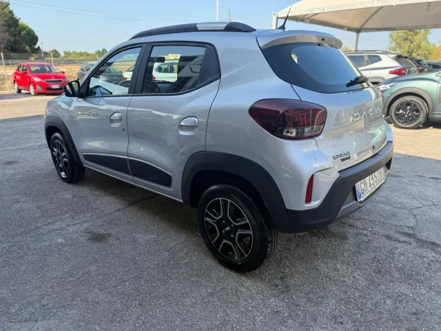 Auto - Dacia business electric 45