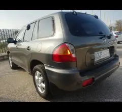 Auto - Hyundai santa fe 2.0 crdi 4wd gl plus
