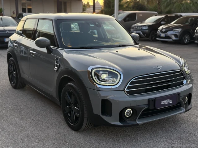 Mini mini one d boost countryman