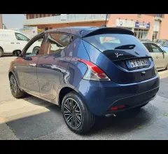 Auto - Lancia ypsilon 1.2 69 cv 5p. gpl ecochic