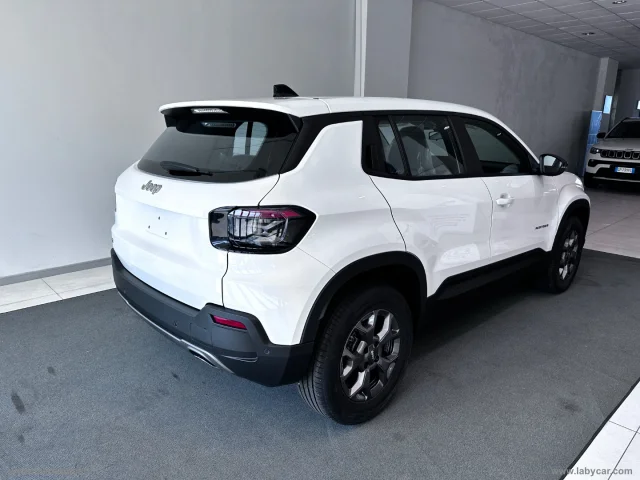 Auto - Jeep avenger 1.2 turbo mhev longitude