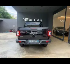 Auto - Jeep gladiator 3.0 diesel v6 launch edition