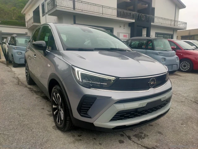 Auto - Opel crossland 1.2 t. 12v 130cv aut.s&s eleg.