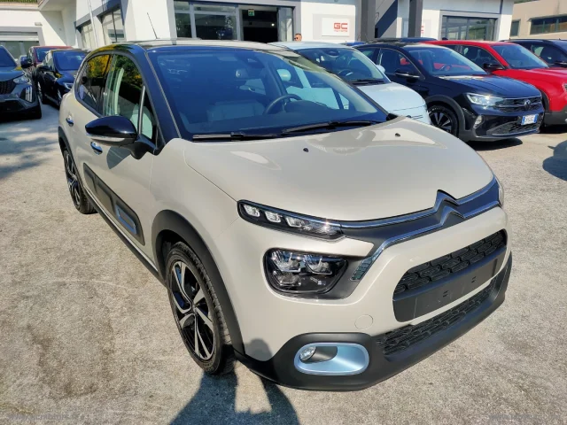 Auto - Citroen c3 puretech 110 s&s eat6 elle