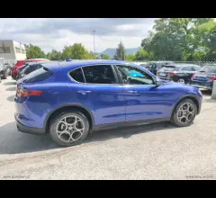 Auto - Alfa romeo stelvio 2.2 t.diesel 190cv at8 q4 sprint