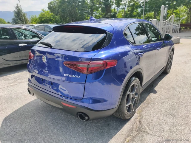 Auto - Alfa romeo stelvio 2.2 t.diesel 190cv at8 q4 sprint