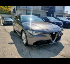 Auto - Alfa romeo giulia 2.2 td 160 cv super