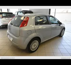 Auto - Fiat grande punto 1.3 mjt 75 cv 5p. dynamic
