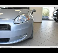 Auto - Fiat grande punto 1.3 mjt 75 cv 5p. dynamic
