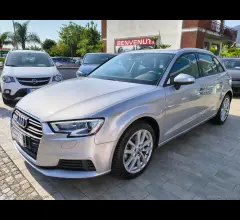 Auto - Audi a3 spb 30 tdi s tronic business
