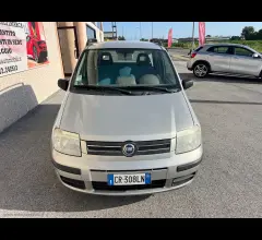 Auto - Fiat panda 1.2 dualogic