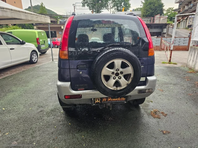 Auto - Daihatsu terios 1.3 16v sx