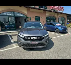 Auto - Dacia jogger 1.6 hybrid 140 5 posti extreme