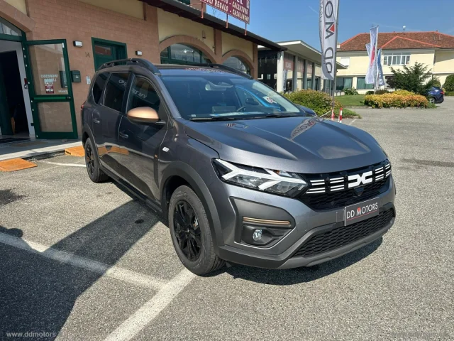 Auto - Dacia jogger 1.6 hybrid 140 5 posti extreme