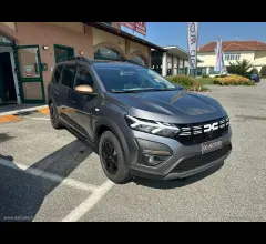 Auto - Dacia jogger 1.6 hybrid 140 5 posti extreme