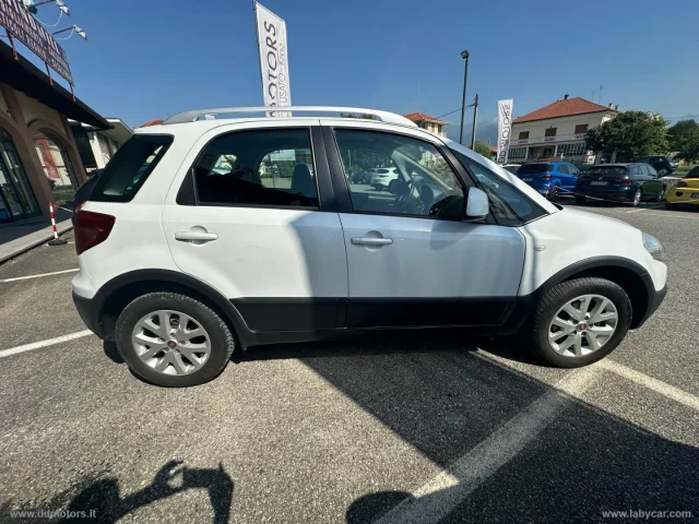 Auto - Fiat sedici 1.6 4x4 dynamic