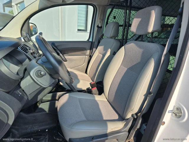 Auto - Renault kangoo blue dci95 expr. maxi fu.ice plus