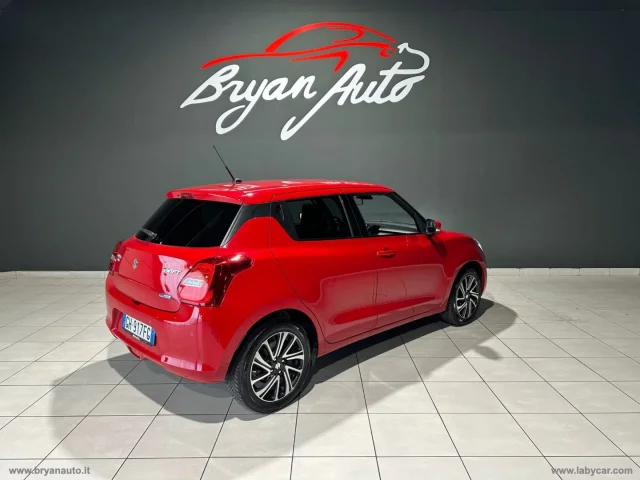 Auto - Suzuki swift 1.2 hybrid top 2wd