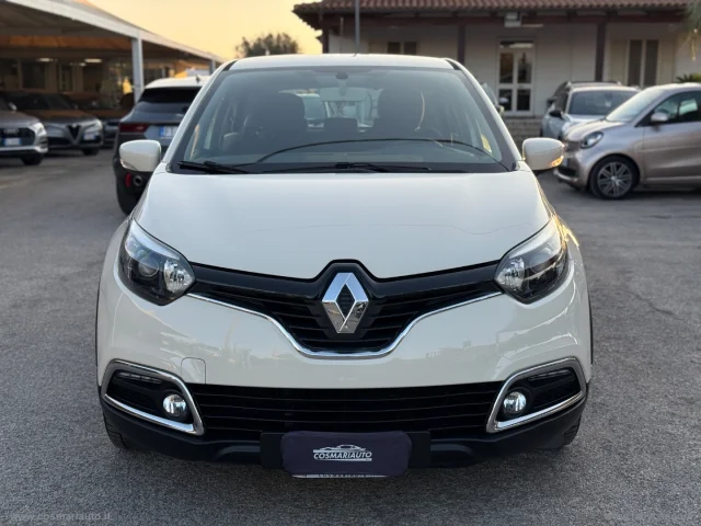 Auto - Renault captur 1.5 dci 8v 90 cv s&s live