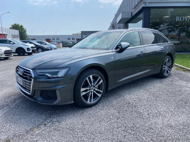 Audi a6 avant 40 2.0 tdi s tronic s-line