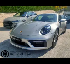 Porsche 911 carrera 4